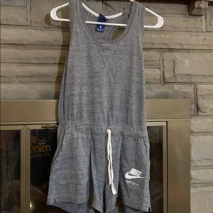 Nike romper